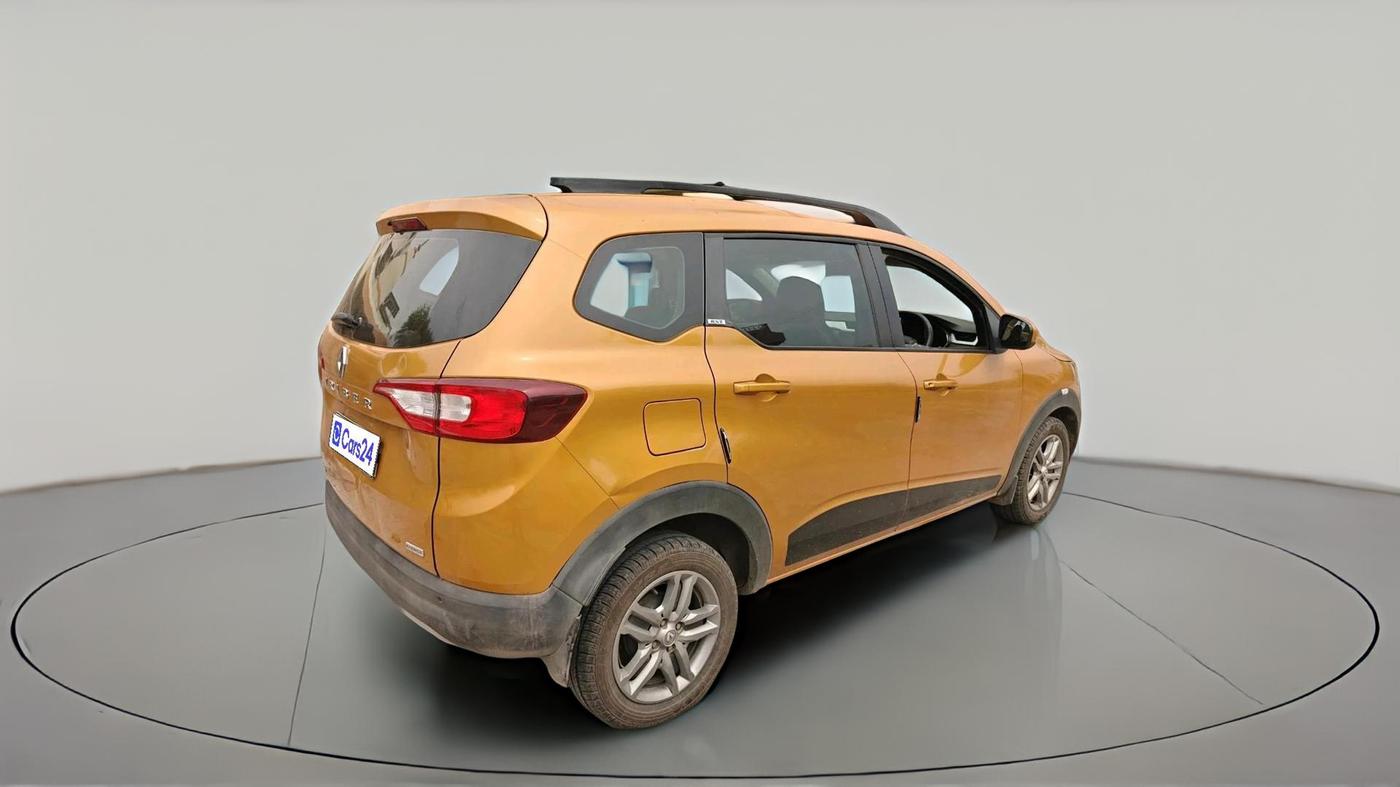 2019 Renault TRIBER RXZ, Petrol, Manual, 92,541 km, exterior