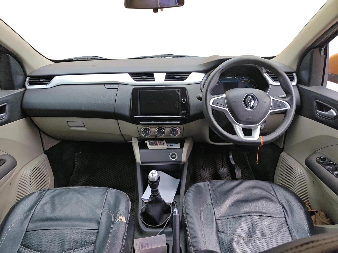 2019 Renault TRIBER RXZ, Petrol, Manual, 92,541 km, interior