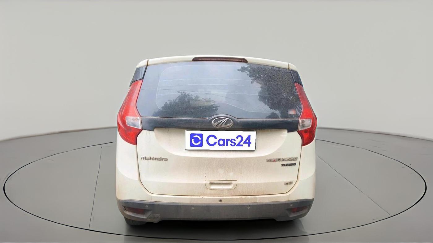 2019 Mahindra MARAZZO M2 7STR, Diesel, Manual, 1,43,724 km, exterior