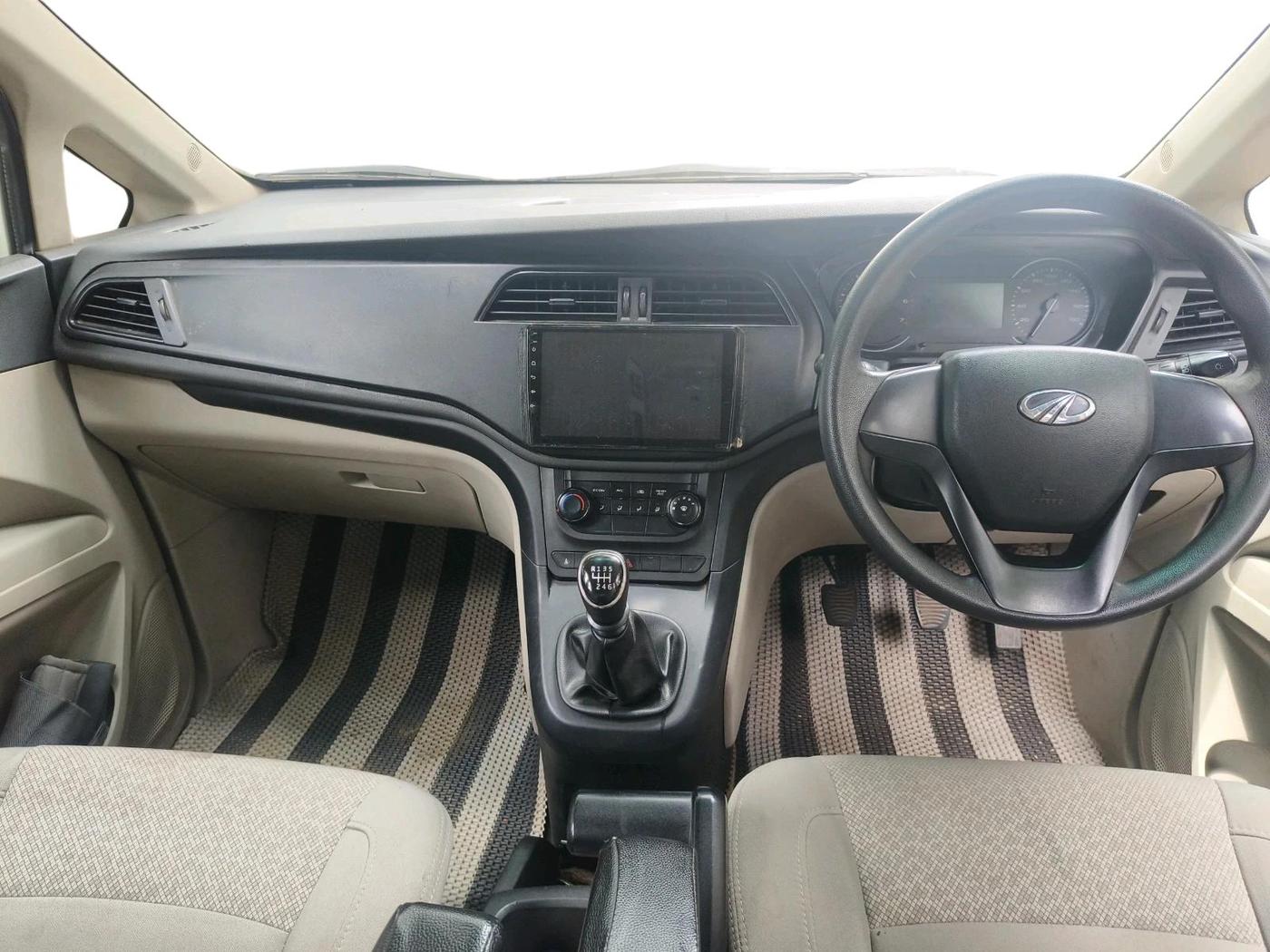 2019 Mahindra MARAZZO M2 7STR, Diesel, Manual, 1,43,724 km, interior