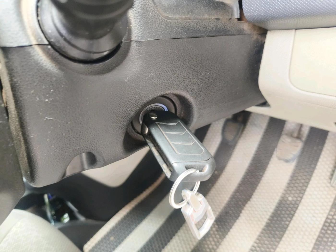 2019 Mahindra MARAZZO M2 7STR, Diesel, Manual, 1,43,724 km, interior
