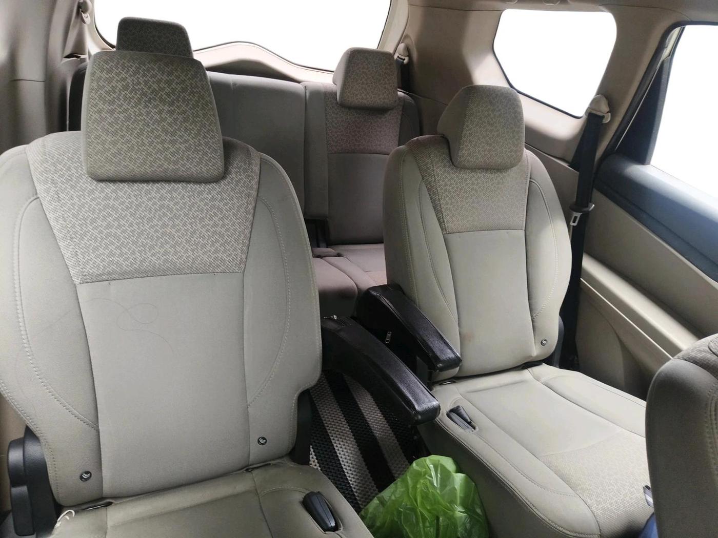 2019 Mahindra MARAZZO M2 7STR, Diesel, Manual, 1,43,724 km, interior