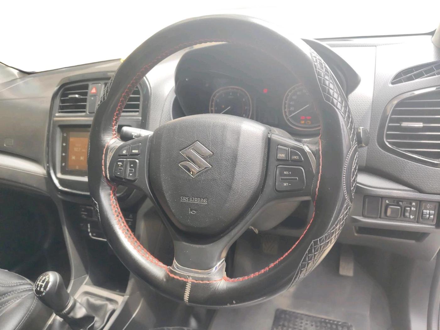 2021 Maruti Vitara Brezza ZXI, Petrol, Manual, 55,135 km, interior
