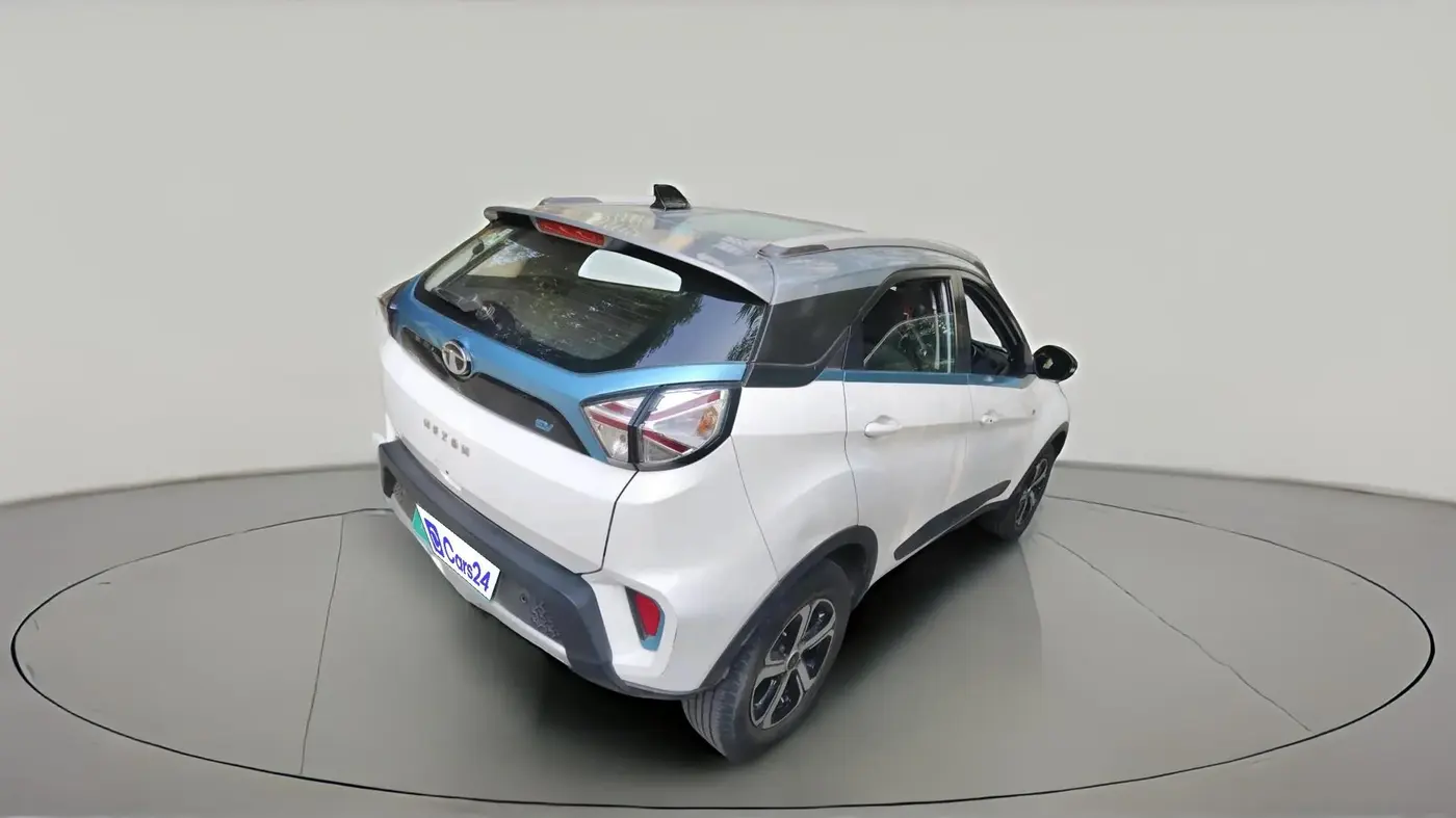 2022 Tata NEXON EV XZ PLUS, Electric, Automatic, 47,797 km, exterior