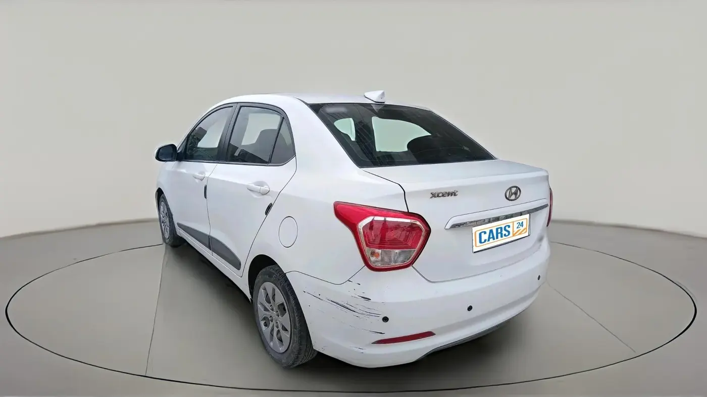 2015 Hyundai Xcent S 1.2, Petrol, Manual, 80,733 km, exterior