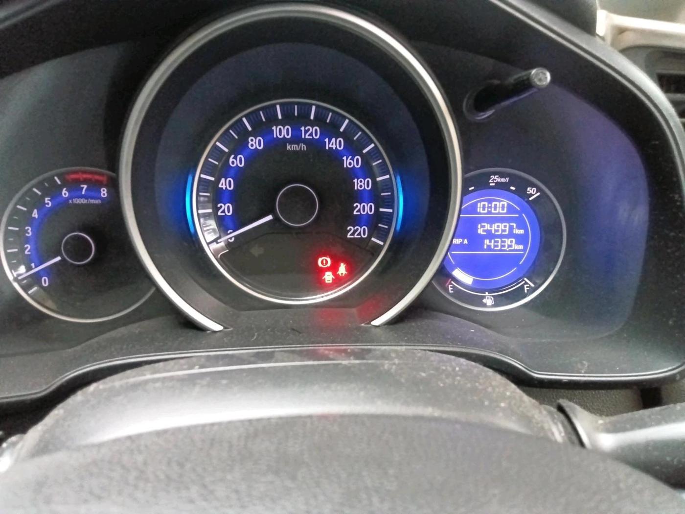 2017 Honda WR-V 1.2L I-VTEC S MT, Petrol, Manual, 1,24,997 km, interior