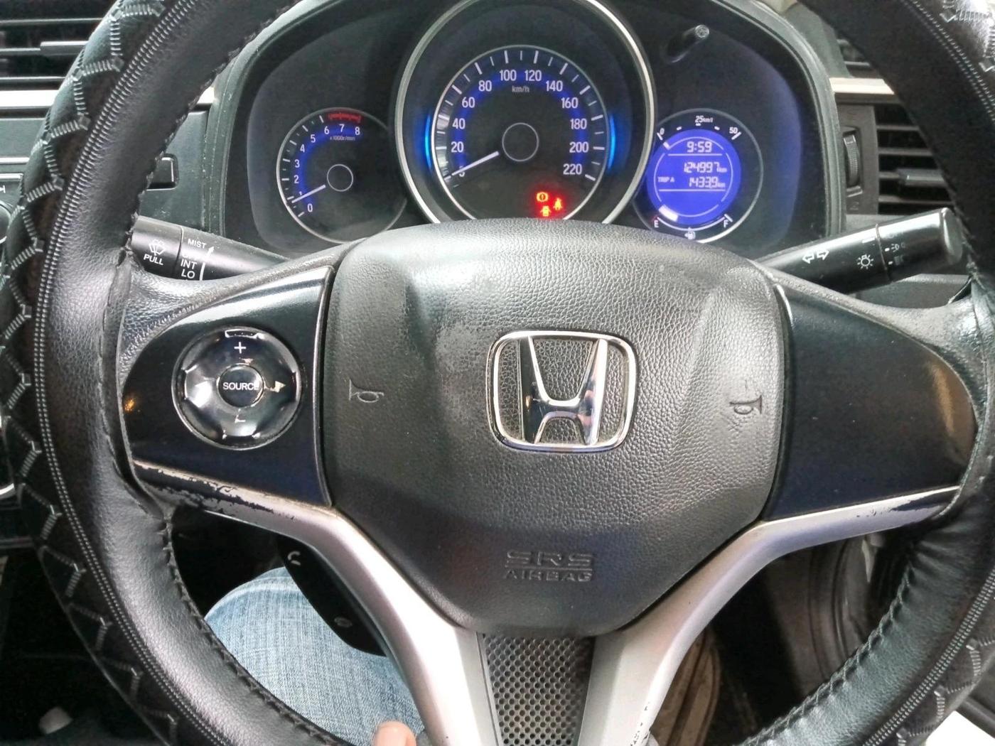 2017 Honda WR-V 1.2L I-VTEC S MT, Petrol, Manual, 1,24,997 km, interior