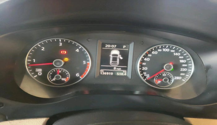 2011 Volkswagen Jetta HIGHLINE TDI AT, Diesel, Automatic, 1,36,910 km, interior