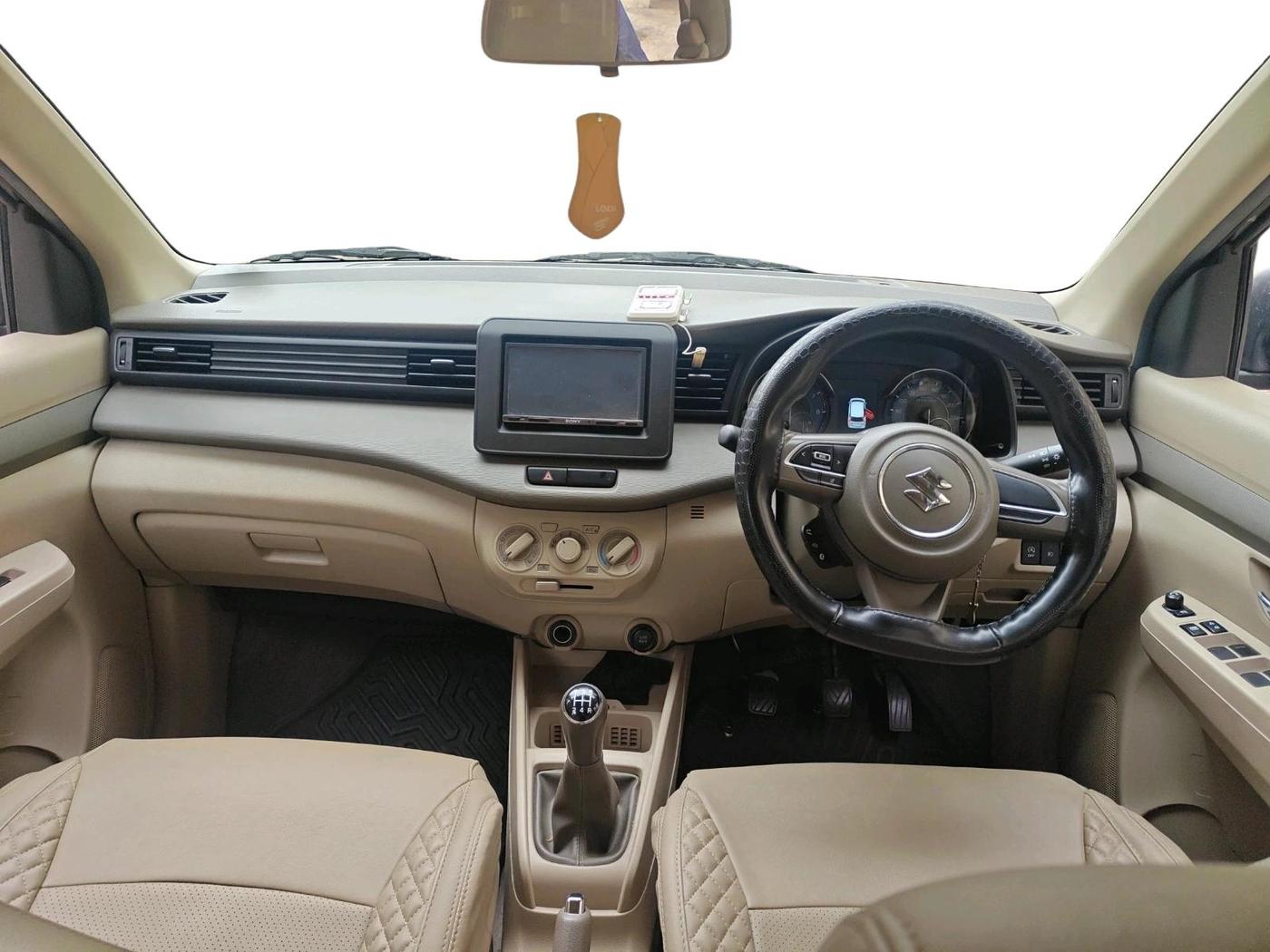 2024 Maruti Ertiga VXi (O), Petrol, Manual, 39,401 km, interior
