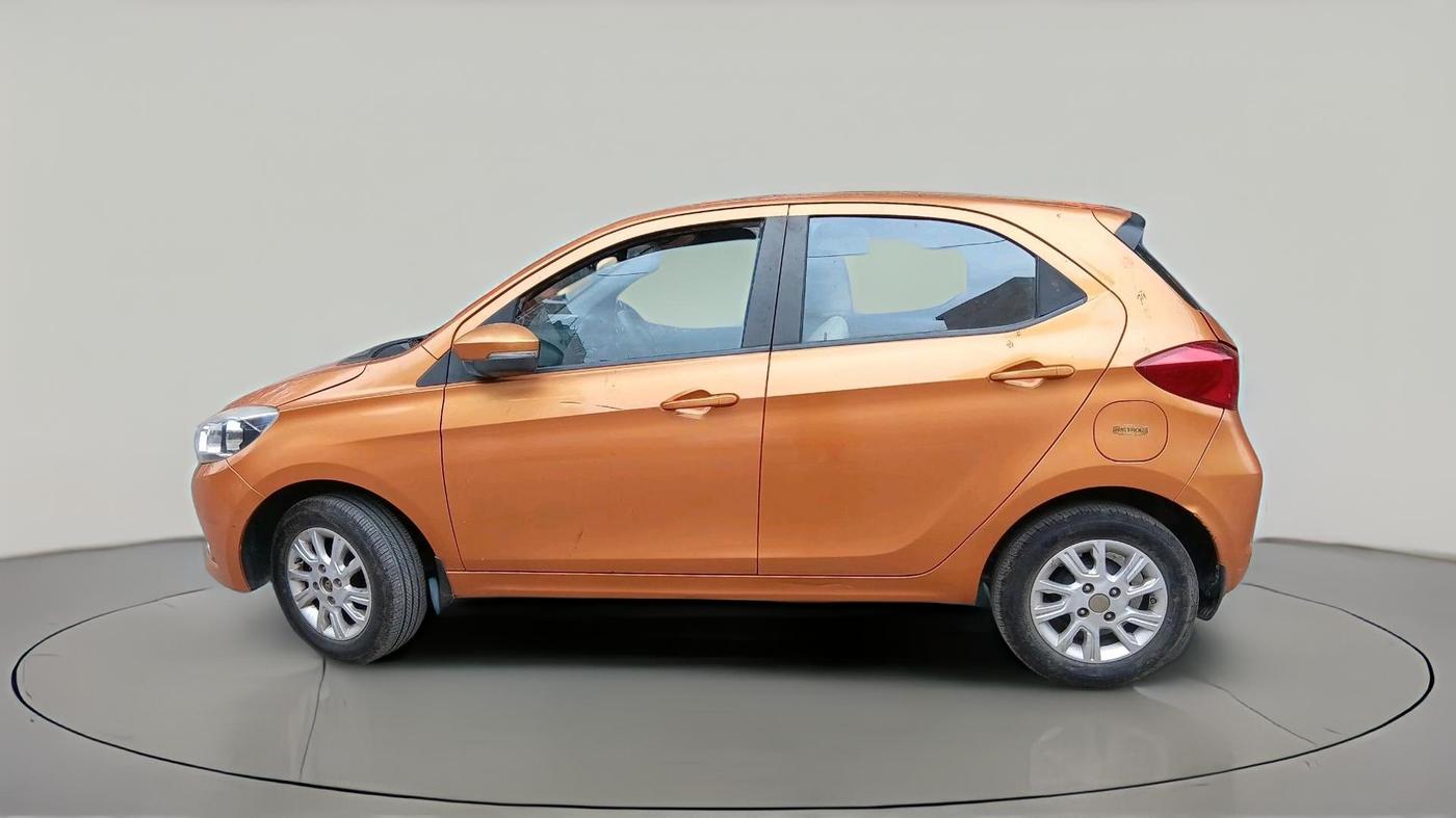 2017 Tata Tiago XZ PETROL, Petrol, Manual, 25,889 km, exterior