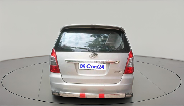 2012 Toyota Innova VX 2.5 7 STR, Diesel, Manual, 3,39,598 km, exterior