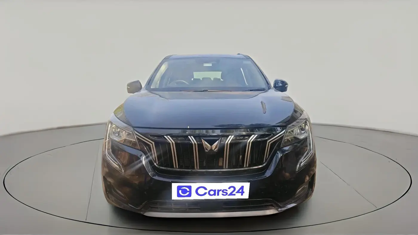2024 Mahindra XUV700 AX 7 LUXURY D MT 7 STR, Diesel, Manual, 37,806 km, exterior