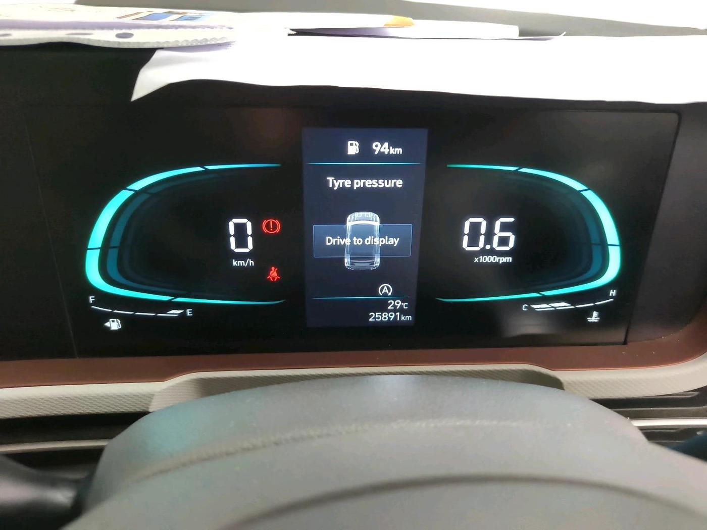 2025 Hyundai Creta E 1.5 PETROL, Petrol, Manual, 25,891 km, interior