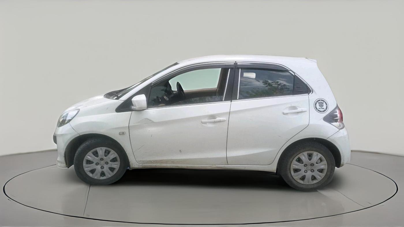 2015 Honda Brio S MT, Petrol, Manual, 1,25,939 km, exterior