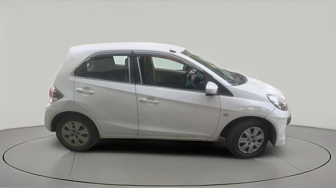 2015 Honda Brio S MT, Petrol, Manual, 1,25,939 km, exterior