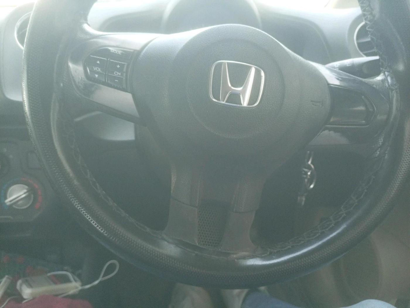 2015 Honda Brio S MT, Petrol, Manual, 1,25,939 km, interior