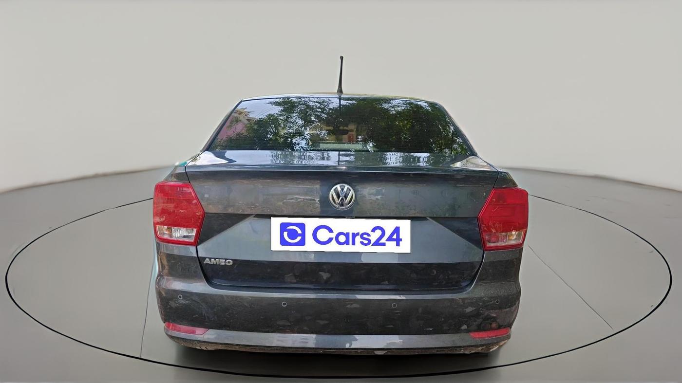 2016 Volkswagen Ameo HIGHLINE1.2L, Petrol, Manual, 69,968 km, exterior