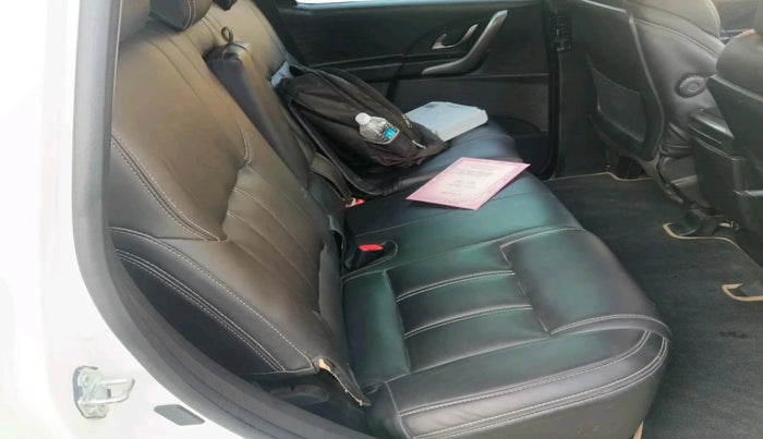 2020 Mahindra XUV500 W9, Diesel, Manual, 91,367 km, interior