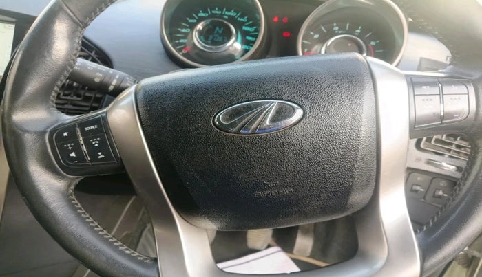 2020 Mahindra XUV500 W9, Diesel, Manual, 91,367 km, interior