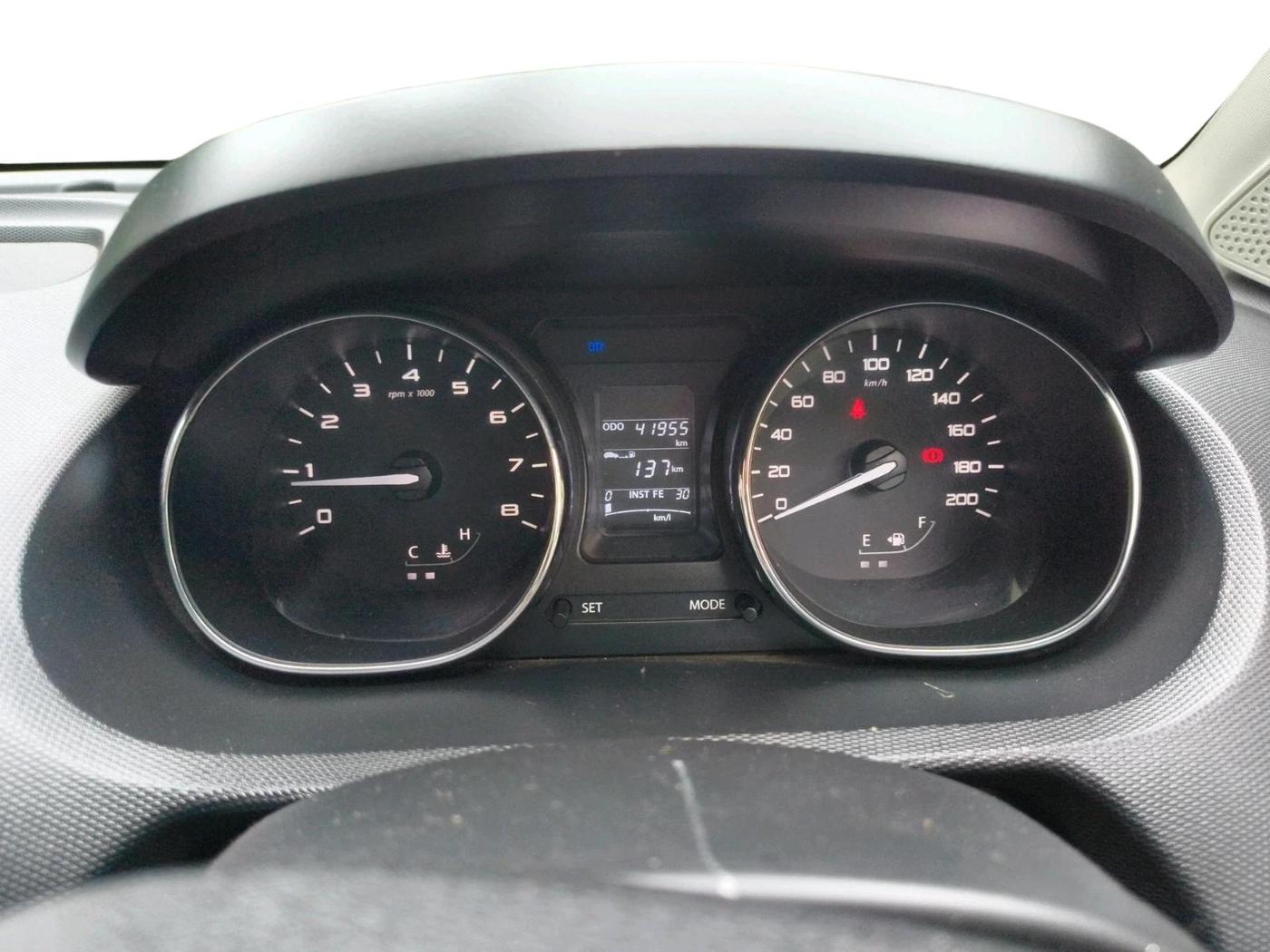 2017 Tata Tiago XZ PETROL, Petrol, Manual, 42,000 km, interior