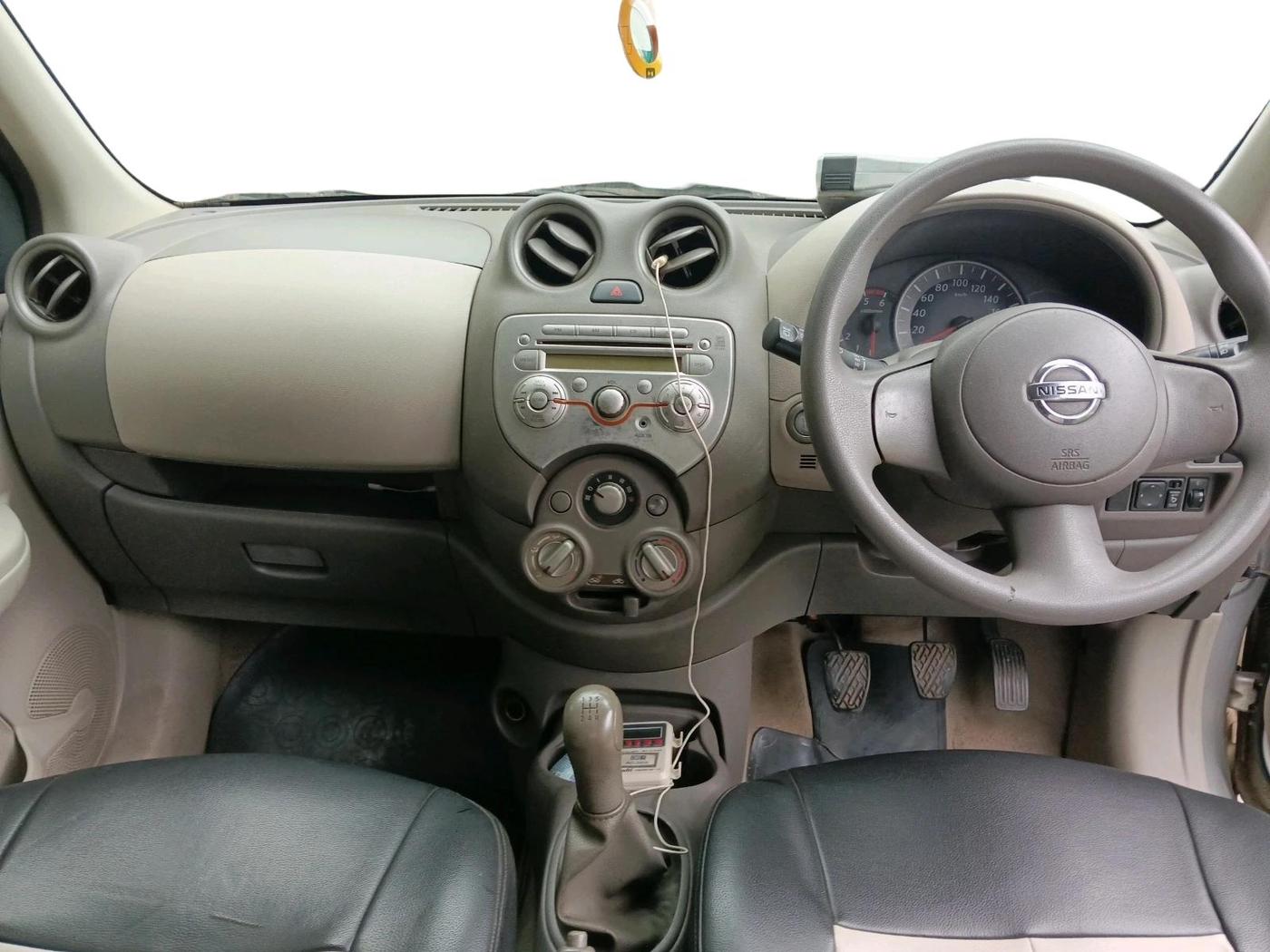 2011 Nissan Micra XV DIESEL, Diesel, Manual, 2,16,581 km, interior