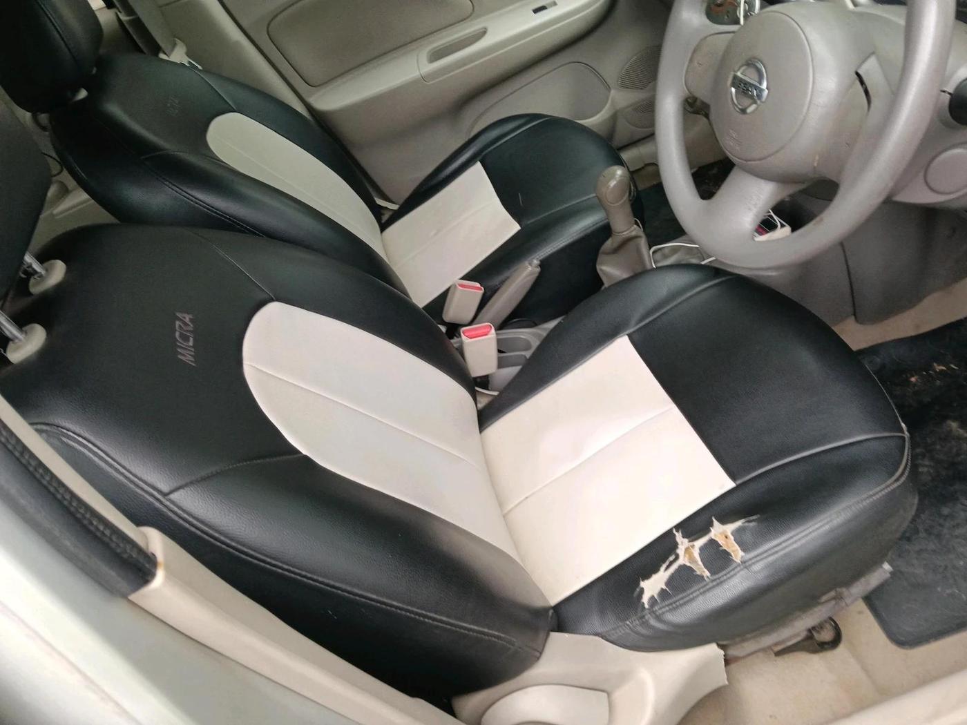 2011 Nissan Micra XV DIESEL, Diesel, Manual, 2,16,581 km, interior
