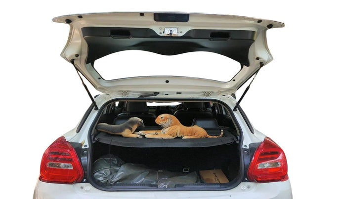 2022 Maruti Swift VXI AMT, Petrol, Automatic, 31,772 km, exterior