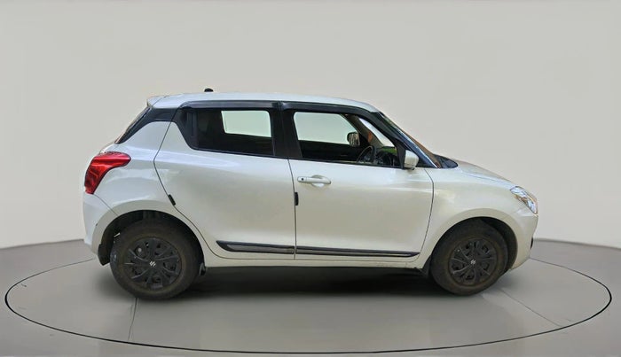 2022 Maruti Swift VXI AMT, Petrol, Automatic, 31,772 km, exterior