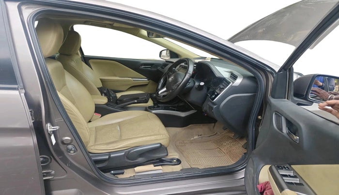 2016 Honda City 1.5L I-VTEC VX, Petrol, Manual, 1,20,571 km, interior