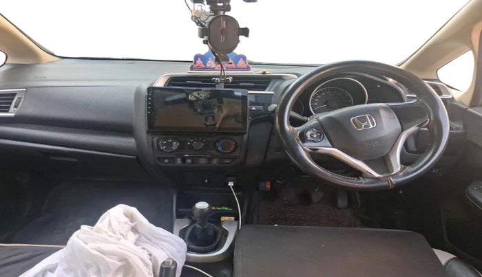 2018 Honda Jazz 1.5L I-DTEC S, Diesel, Manual, 1,47,554 km, interior