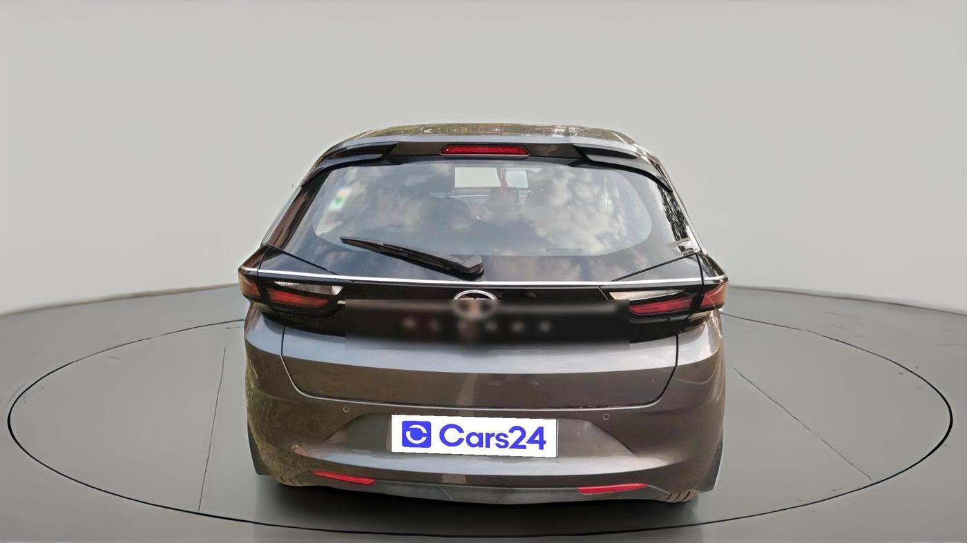 2022 Tata ALTROZ XZ PETROL, Petrol, Manual, 33,000 km, exterior