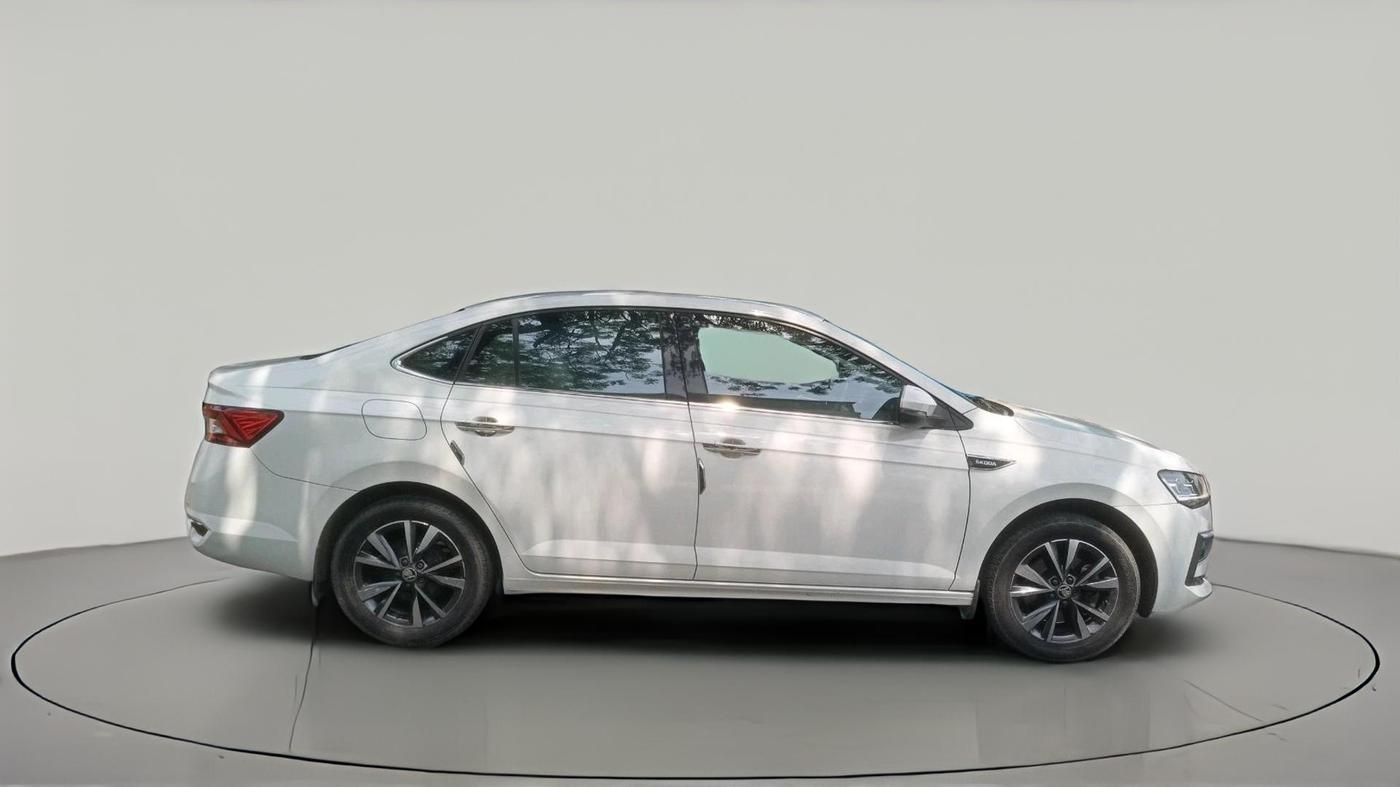 2023 Skoda SLAVIA STYLE 1.5L TSI DSG, Petrol, Automatic, 41,105 km, exterior