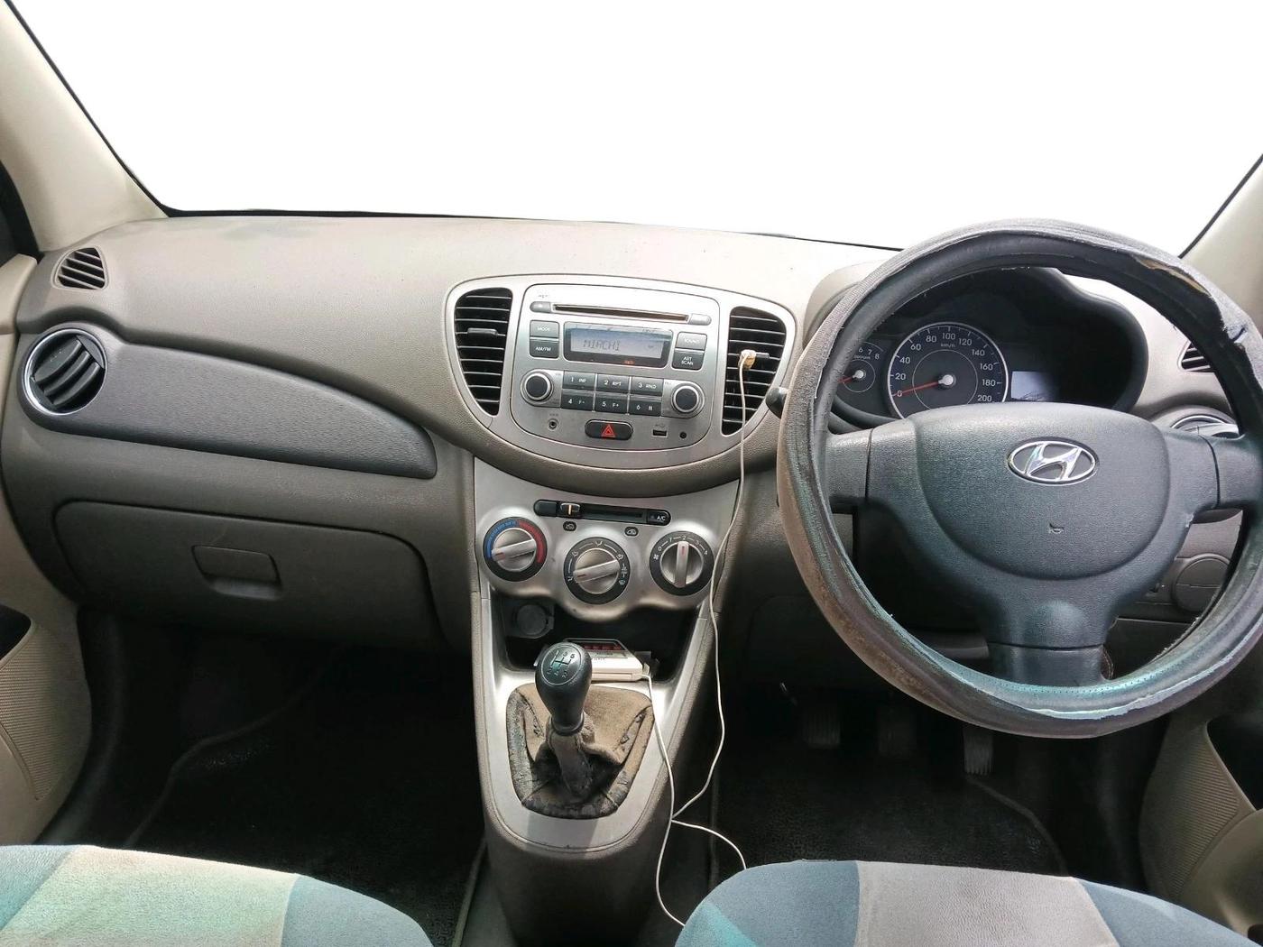 2012 Hyundai i10 MAGNA 1.2, Petrol, Manual, 22,881 km, interior