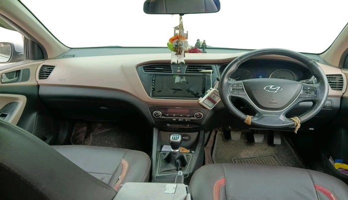 2017 Hyundai Elite i20 ASTA 1.2 (O), Petrol, Manual, 81,100 km, interior