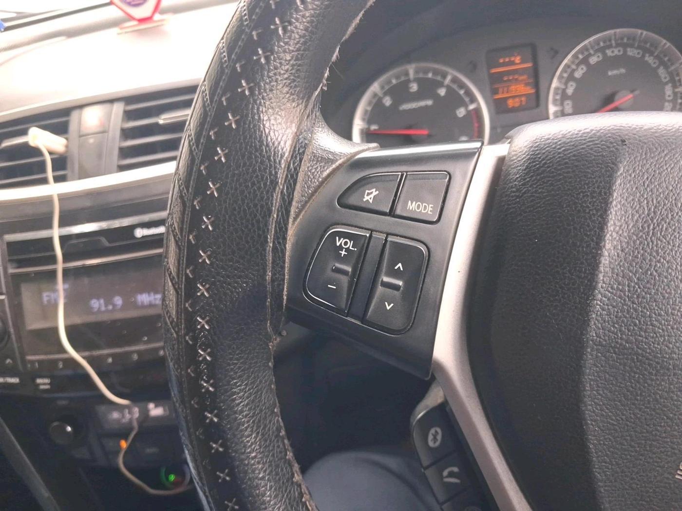 2015 Maruti Swift ZDI, Diesel, Manual, 1,11,996 km, interior
