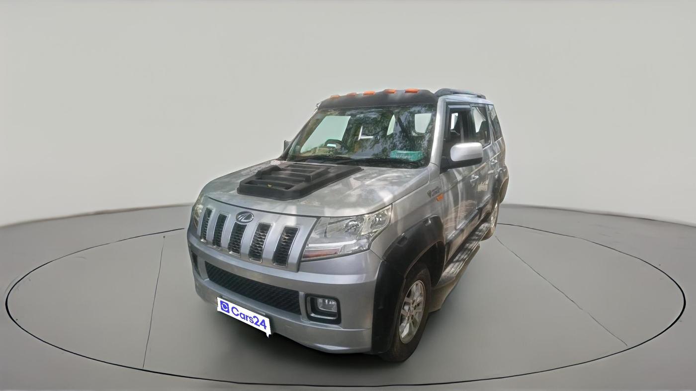 2017 Mahindra TUV300 T8, Diesel, Manual, 79,116 km, exterior