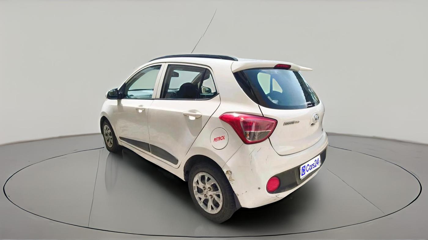 2017 Hyundai Grand i10 SPORTZ 1.2 KAPPA VTVT, Petrol, Manual, 96,200 km, exterior