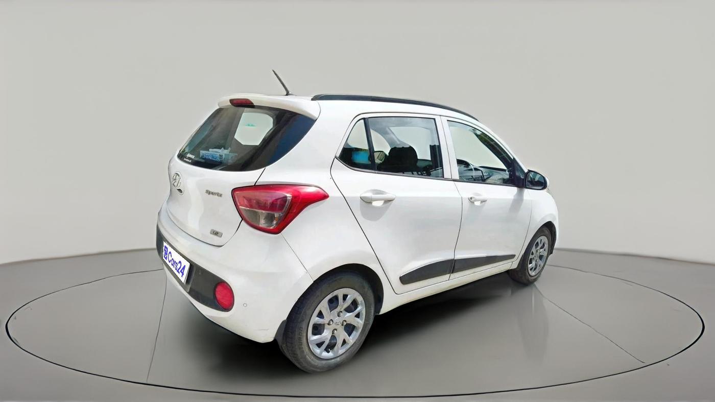 2017 Hyundai Grand i10 SPORTZ 1.2 KAPPA VTVT, Petrol, Manual, 96,200 km, exterior