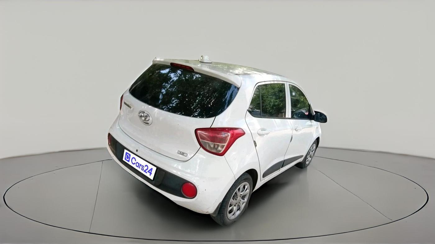 2017 Hyundai Grand i10 MAGNA 1.2 KAPPA VTVT, Petrol, Manual, 33,500 km, exterior