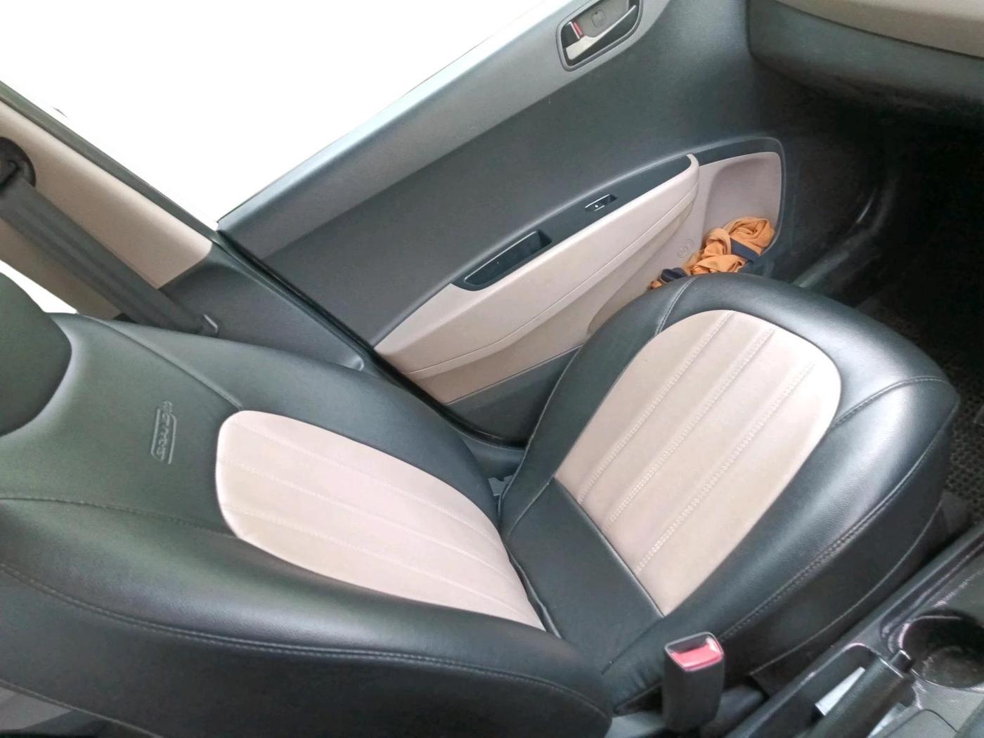 2017 Hyundai Grand i10 MAGNA 1.2 KAPPA VTVT, Petrol, Manual, 33,500 km, interior