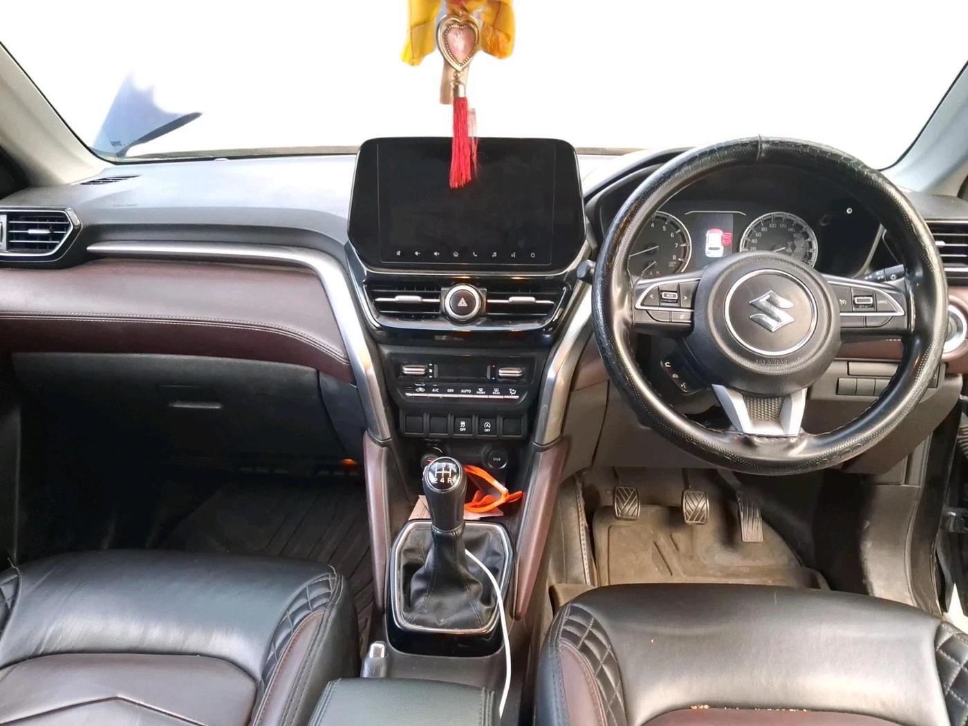 2023 Maruti Grand Vitara ZETA SMART HYBRID, Petrol, Manual, 52,911 km, interior