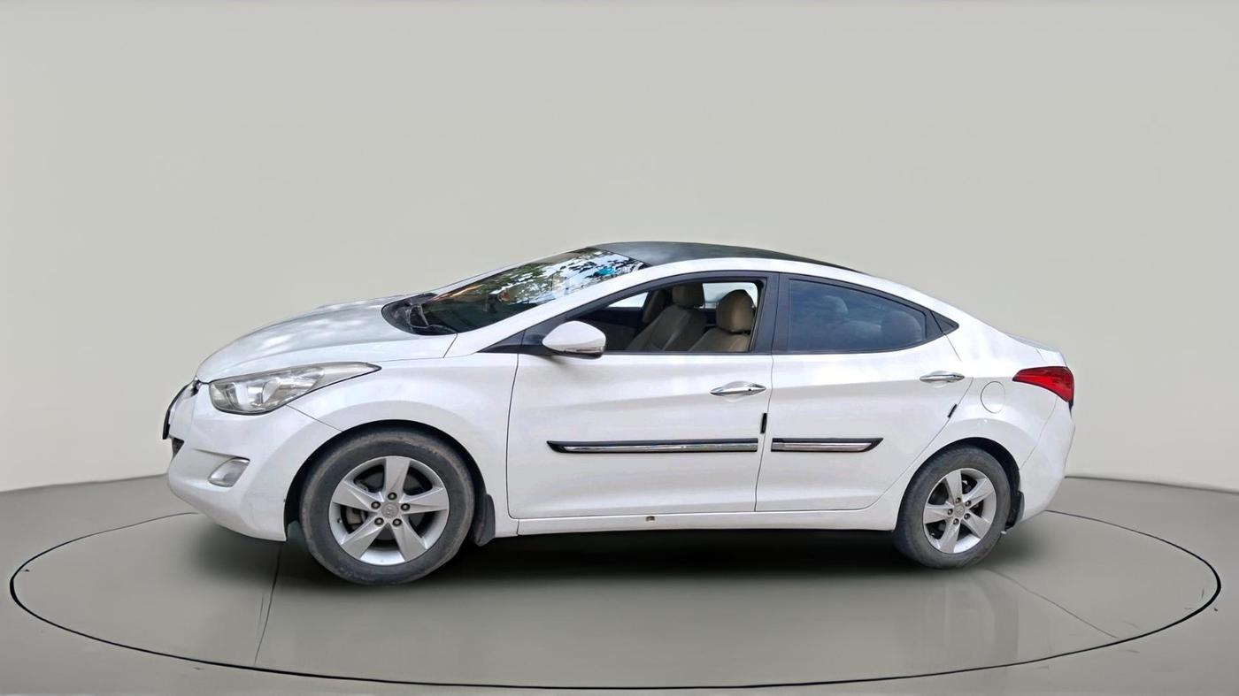 2013 Hyundai New Elantra 1.8 SX AT VTVT, Petrol, Automatic, 85,357 km, exterior