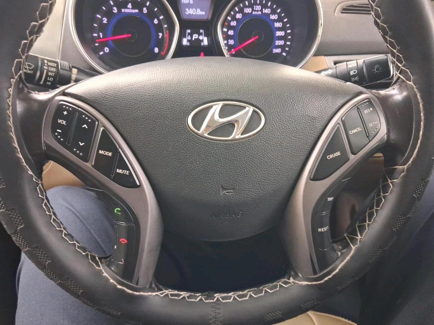 2013 Hyundai New Elantra 1.8 SX AT VTVT, Petrol, Automatic, 85,357 km, interior