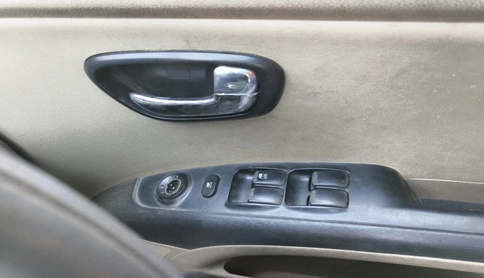 2012 Hyundai i10 SPORTZ 1.2, Petrol, Manual, 56,769 km, interior