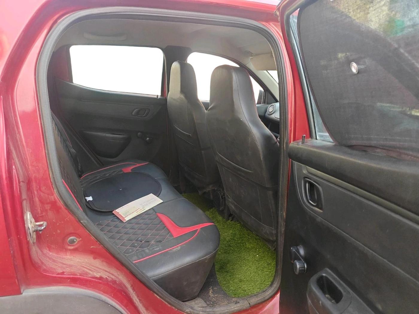 2017 Renault Kwid RXT 0.8, Petrol, Manual, 60,255 km, interior
