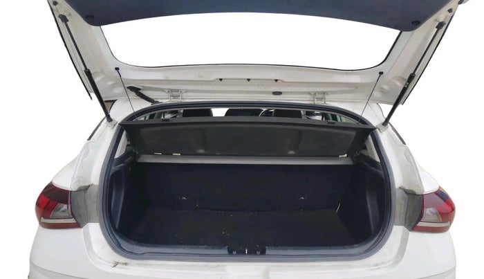 2022 Hyundai NEW I20 SPORTZ 1.2 MT, Petrol, Manual, 95,223 km, exterior