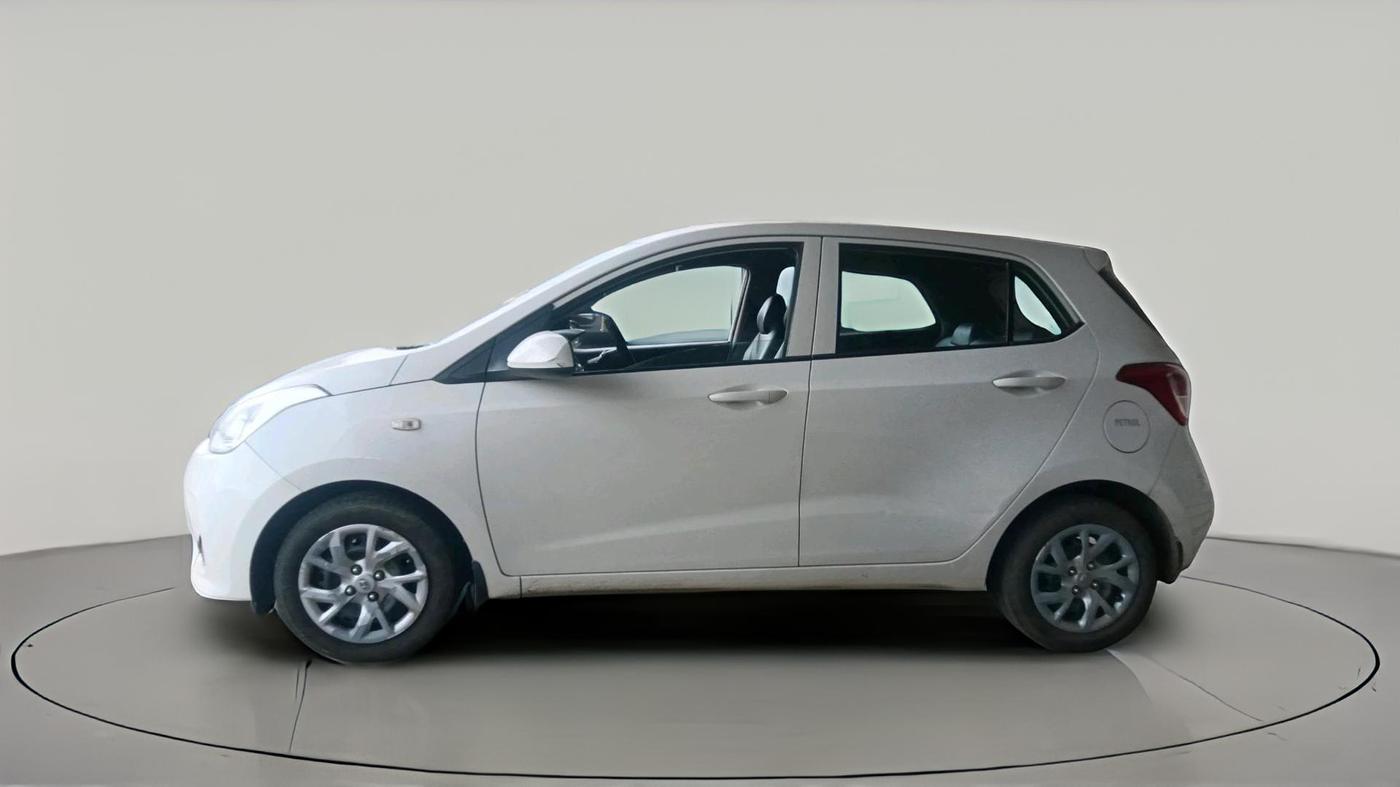 2017 Hyundai Grand i10 SPORTZ 1.2 KAPPA VTVT, Petrol, Manual, 77,137 km, exterior