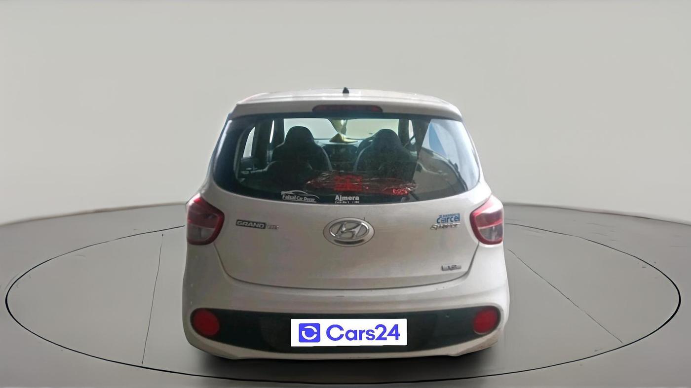 2017 Hyundai Grand i10 SPORTZ 1.2 KAPPA VTVT, Petrol, Manual, 77,137 km, exterior