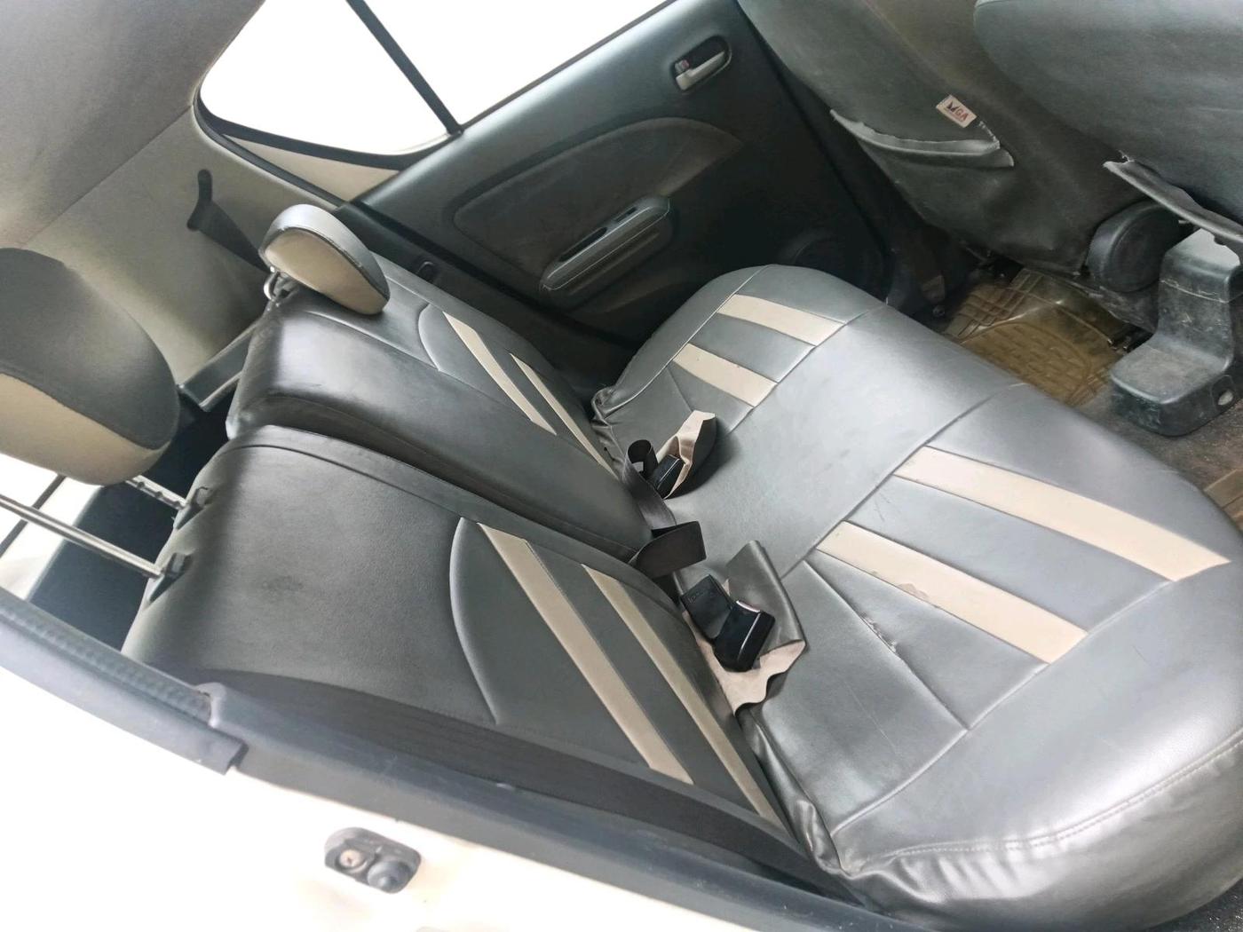 2011 Maruti Ritz VDI, Diesel, Manual, 1,42,644 km, interior