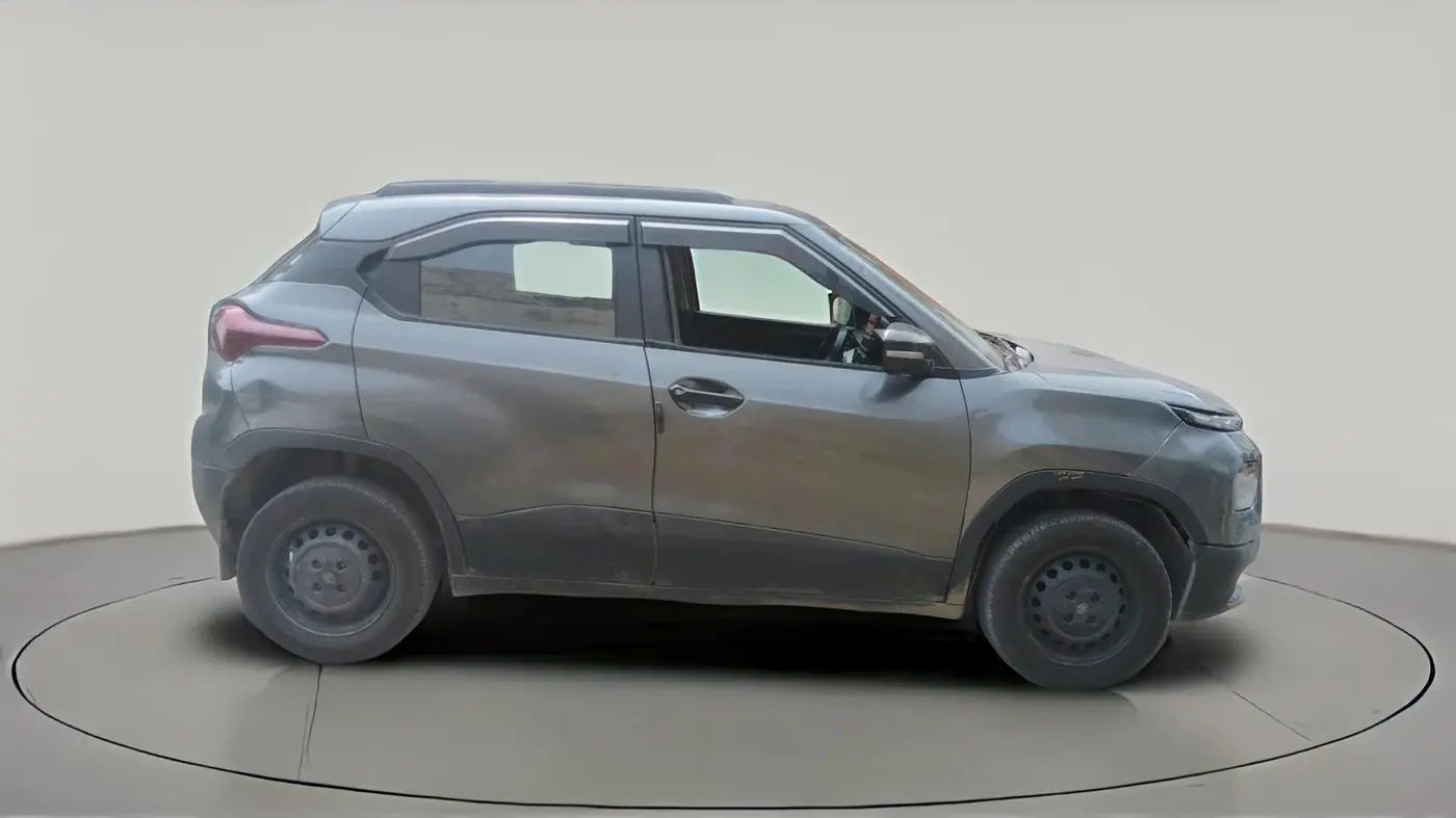 2021 Tata PUNCH PURE MT, Petrol, Manual, 1,02,269 km, exterior